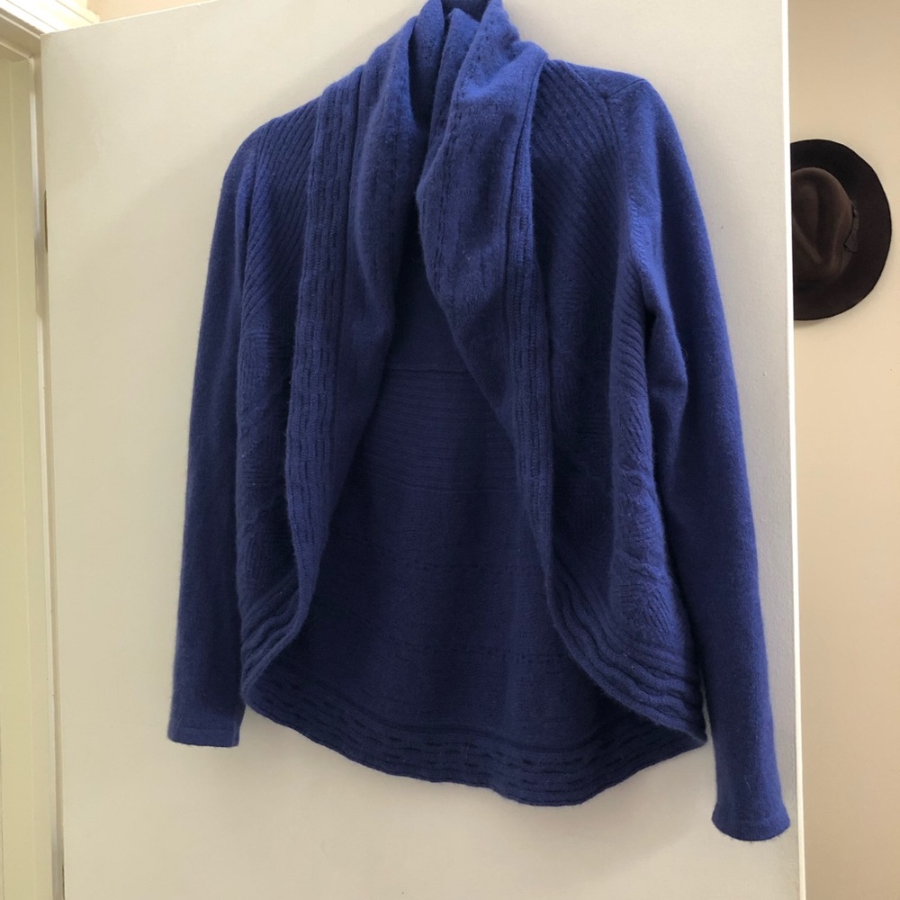 Cashmere sweater